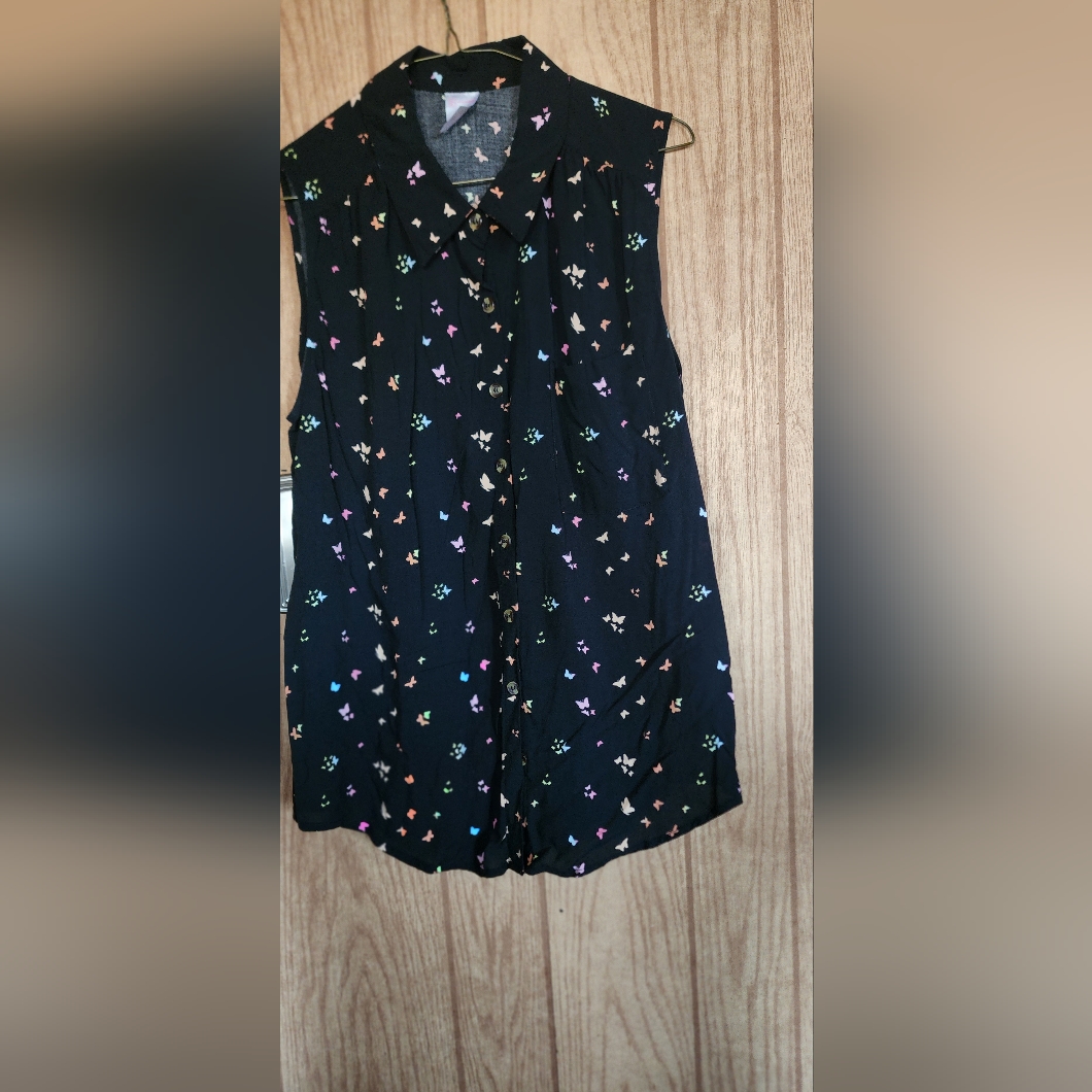 Nwot No Boundaries Xl Butterfly Blouse